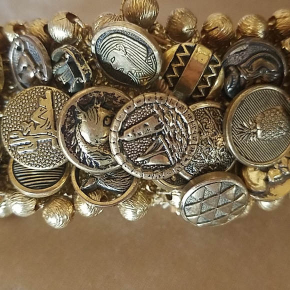 OOAK STATEMENT Brass buttons stretchy BRACELET - Picture 4 of 4
